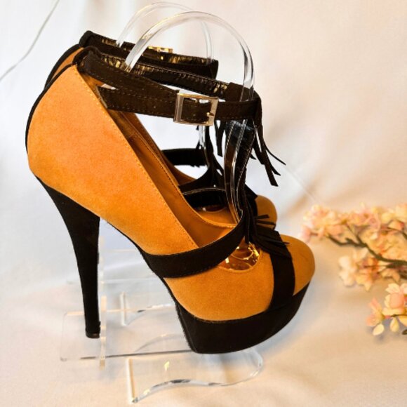 Jacobie Black & Brown Platforms - Picture 5 of 11